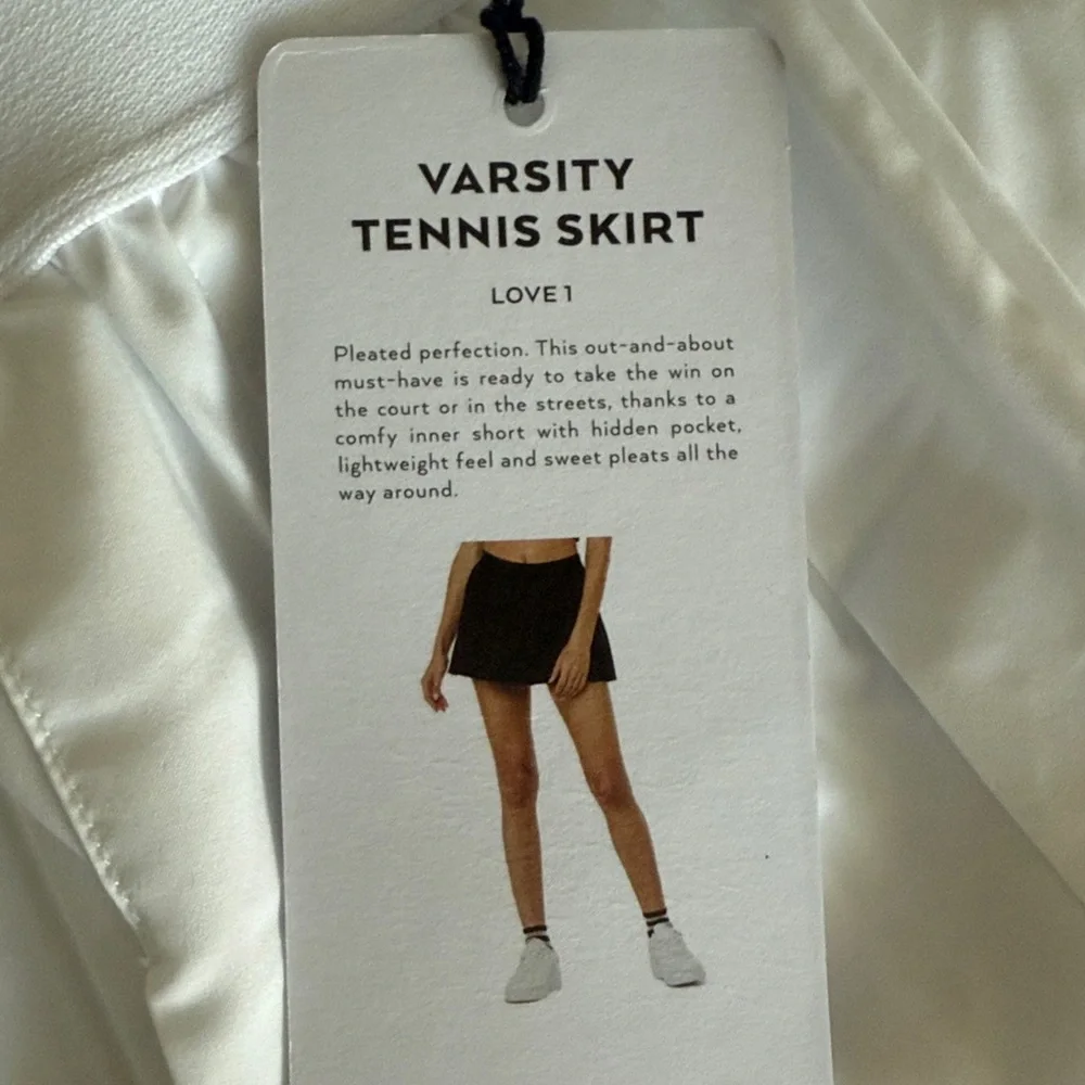 ALO Yoga Women's White Tennis Skirt